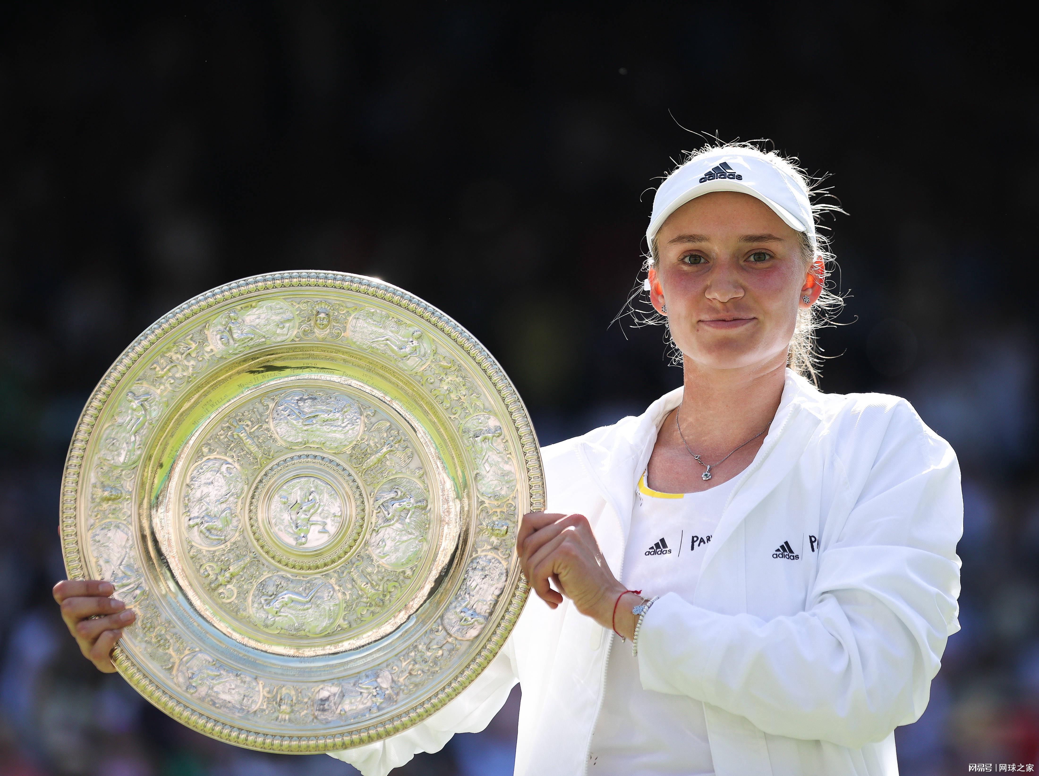 足球竞猜-最新 WTA 排名出炉，莱巴金娜历史性跻身前二，多位选手创新高
